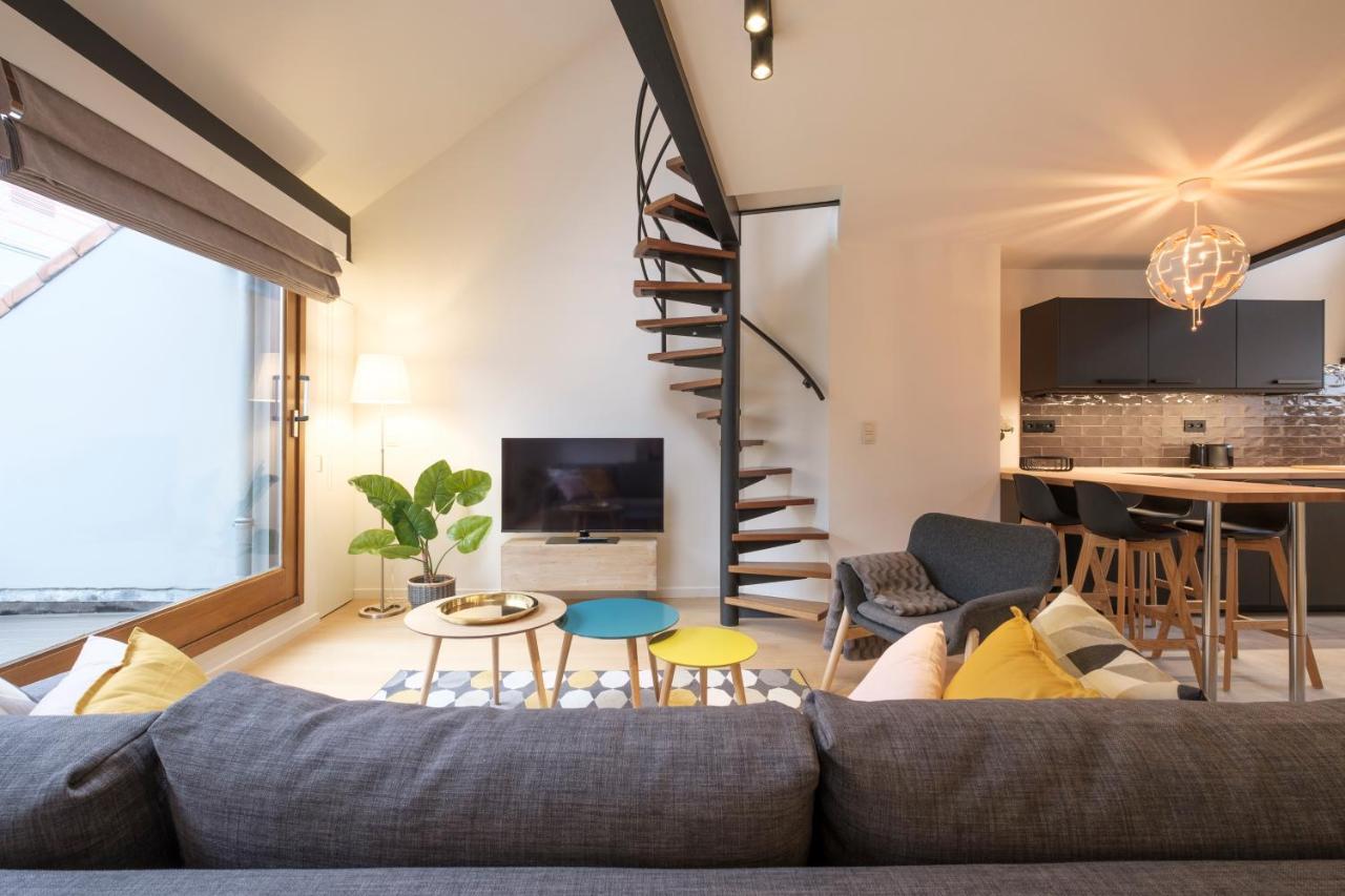 Functional Housings 2 Steps From Grand Place Bruxelas Exterior foto