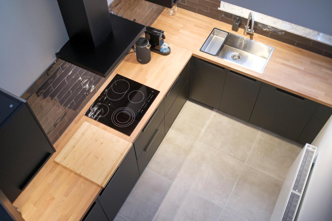 Functional Housings 2 Steps From Grand Place Bruxelas Exterior foto